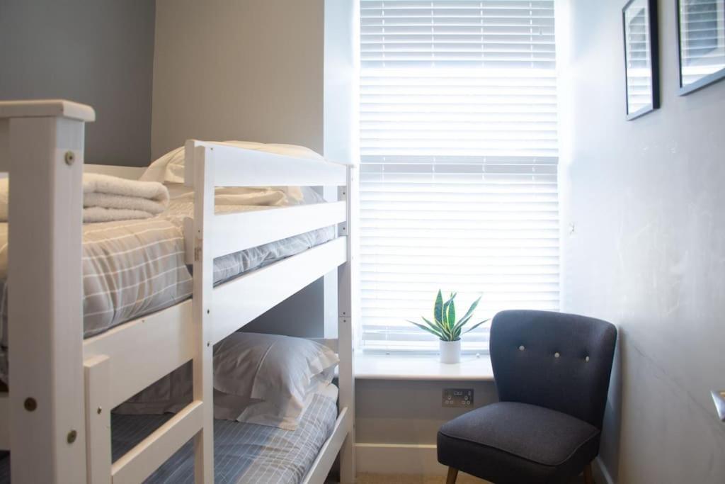 Edge14- Spacious, Stylish And Near The Beach! 新码头 外观 照片