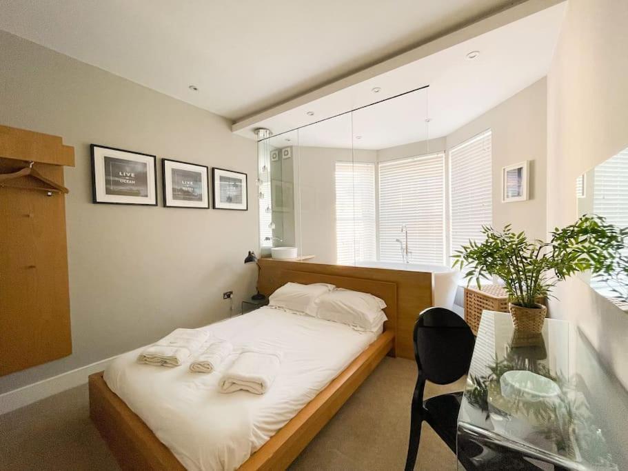 Edge14- Spacious, Stylish And Near The Beach! 新码头 外观 照片