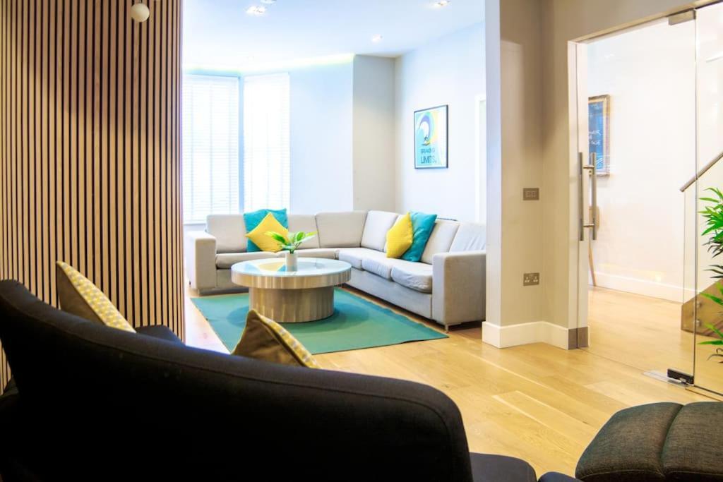 Edge14- Spacious, Stylish And Near The Beach! 新码头 外观 照片